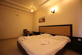 Hotel Ganpati Palace, Shirdi 3